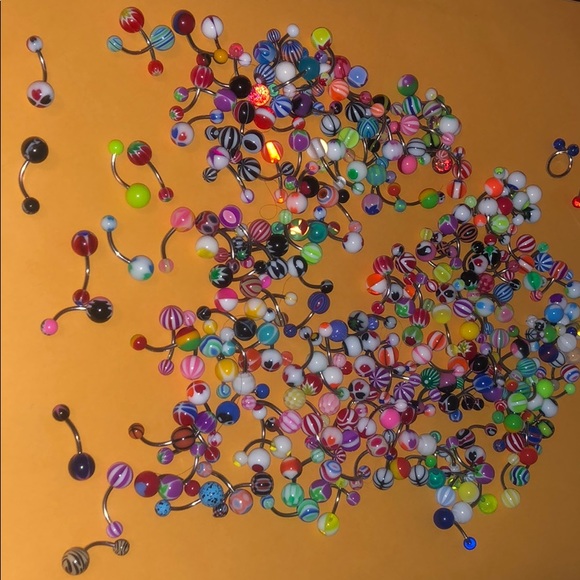 Lot of belly button rings unknown material - Picture 2 of 3
